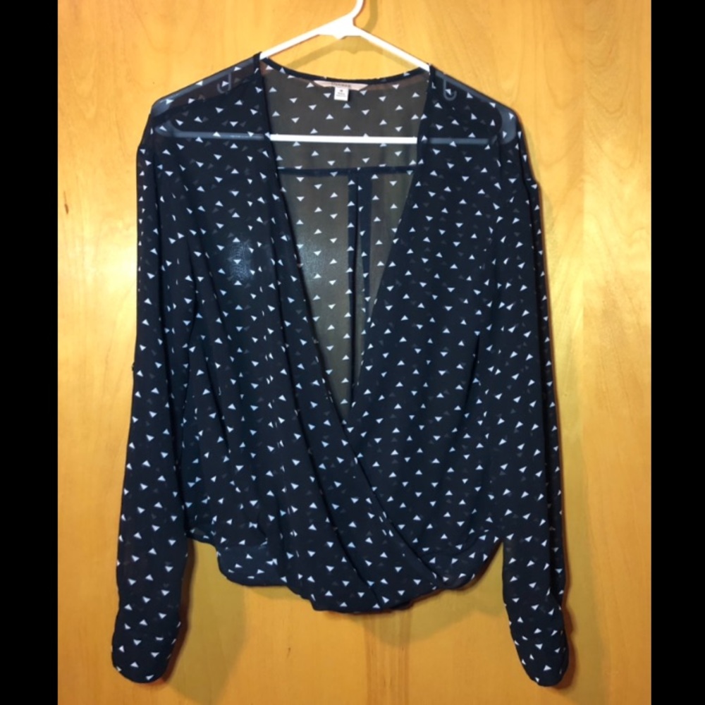Flowy black top with triangle pattern